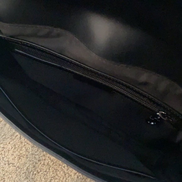 Black studded faux leather handbag - Picture 2 of 4